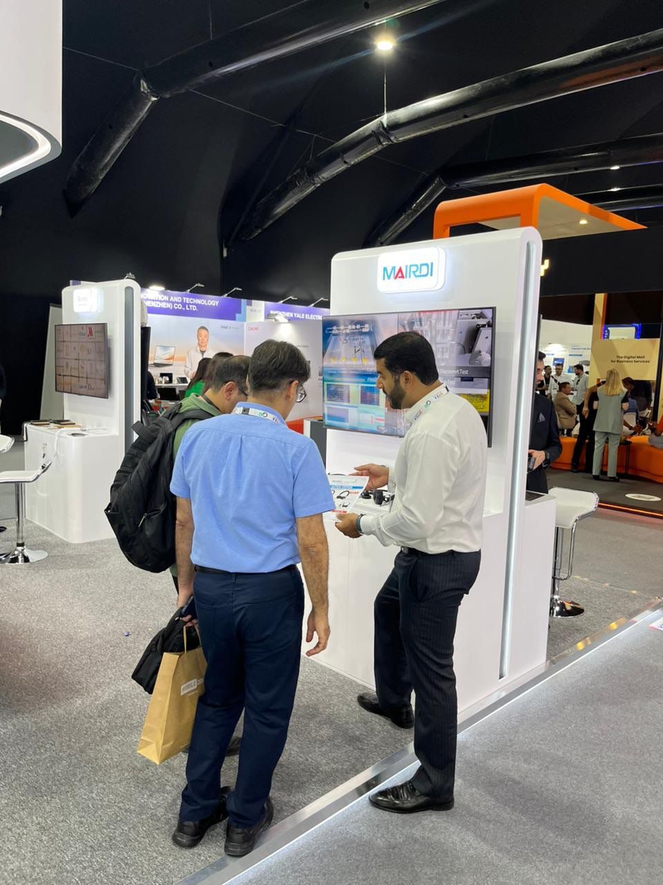 1761197265279617.jpg 1761122692857.jpg